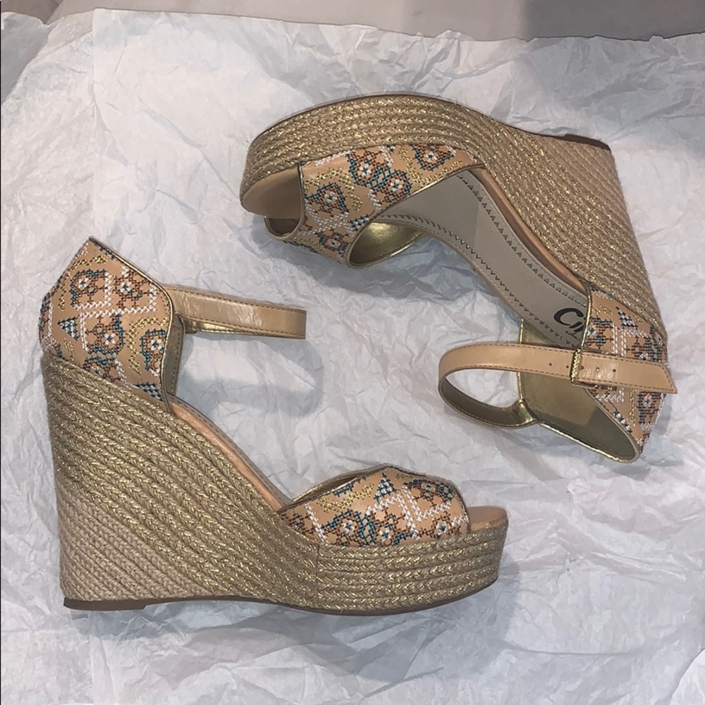 Boho Wedges 🥰